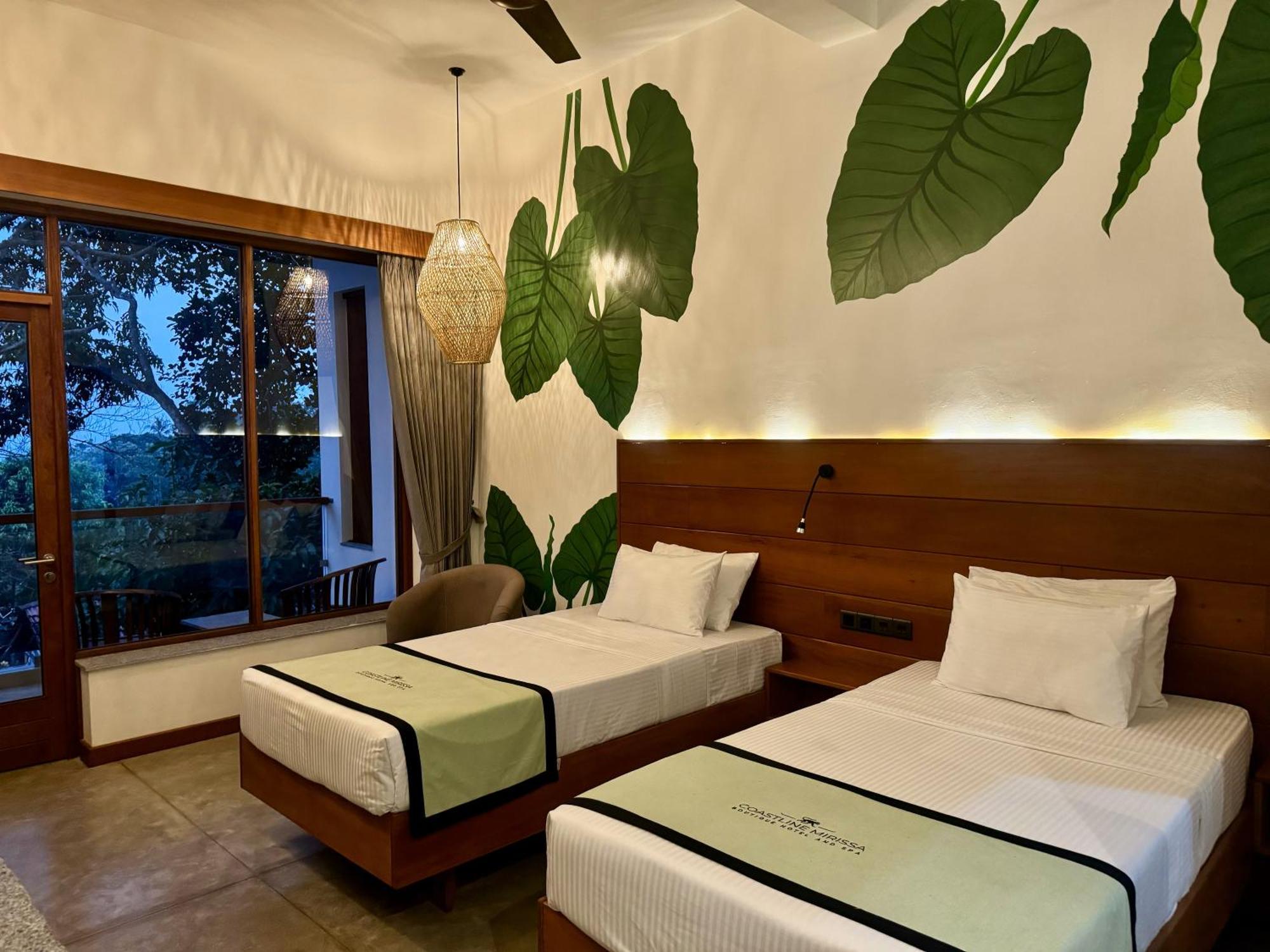 Coastline Mirissa Boutique Hotel And Spa Habitación foto